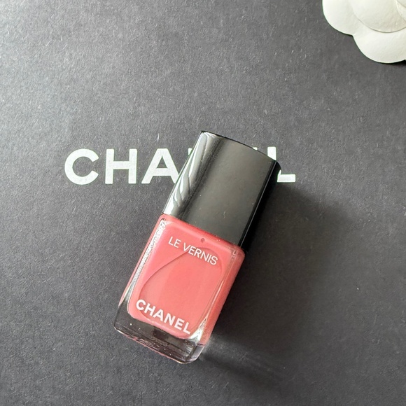 New Chanel Le Vernis Nail Polish 361 Pionniere - Picture 1 of 6